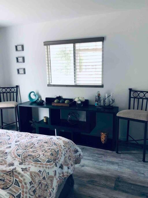 Holiday home Vista To Red Rock Pets Friendly And Hot Tub