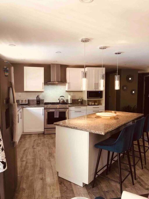 Holiday home Vista To Red Rock Pets Friendly And Hot Tub *